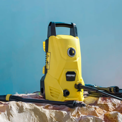 2500W Portable Electric High Pressure Washer Cleans Cars Fences Patios with Adjustable Spray Nozzle