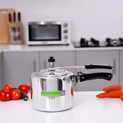Aluminium Pressure Cooker – 3L with Inner Lid, Free Extra Gasket & Safety Valve, Durable Silver Cookware for Fast & Safe Cooking – Suitable for Gas & Induction Hob Use Silver 3.0Liters