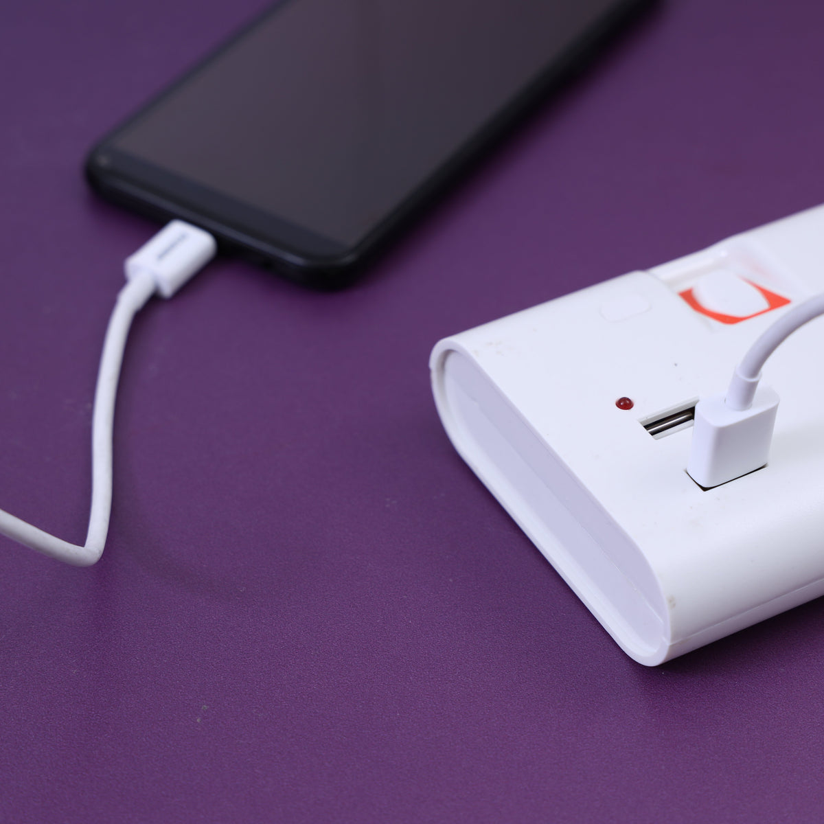 Geepas 3 Way Extension Socket with 2 USB Port - 4 Led Indicators with Power Switches | Extra Long 3m Cord, Over Current Protected | Ideal for All Electronic Devices