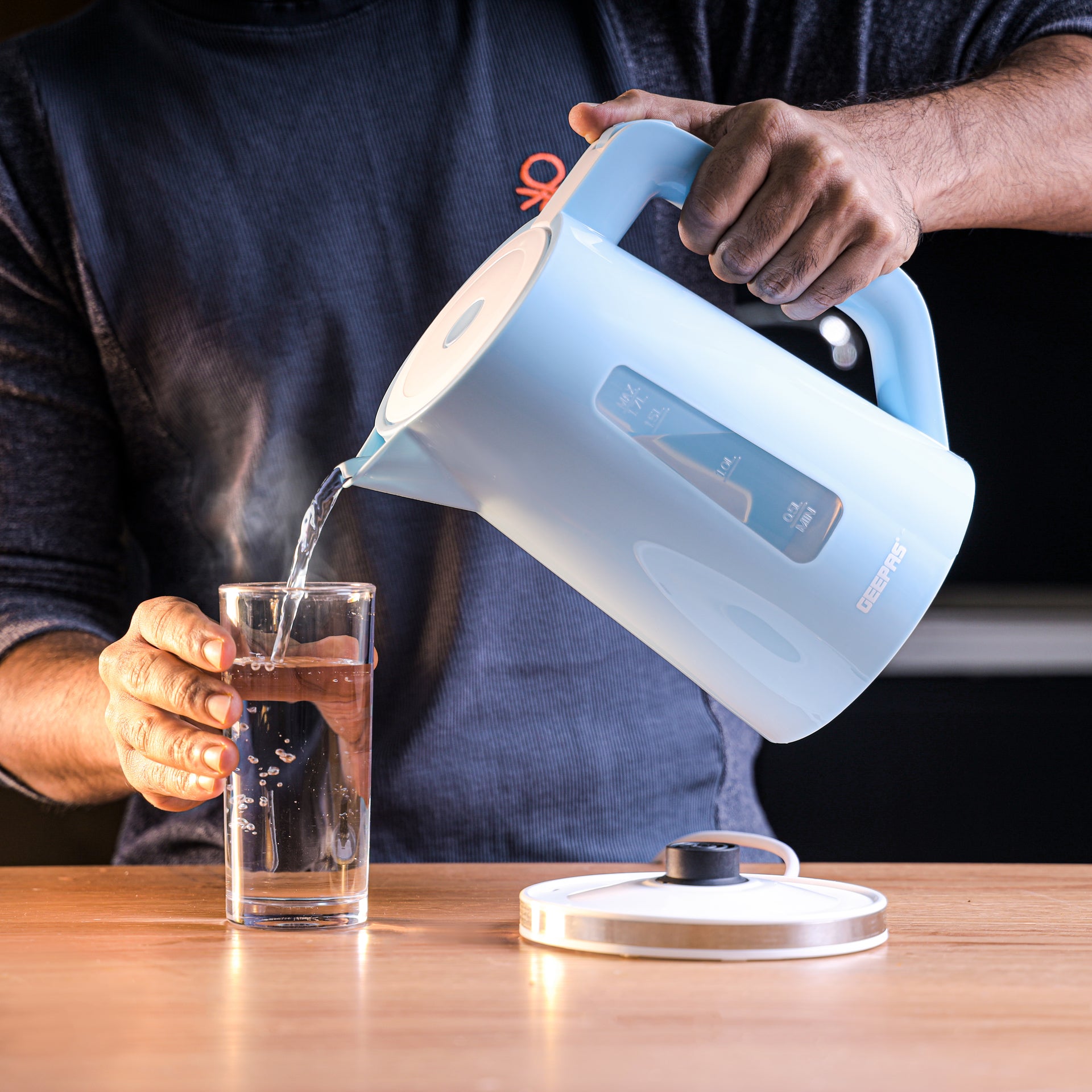 Cordless Electric Kettle - Safety Lock, Boil Dry Protection 1.7 L 2200 W GK5449N blue