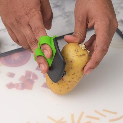 Plam Peeler with Finger Grip Fruit Peeler RF10510 Kitchen Vegetable Peeler Hand Fruit Peeler with Comfortable Rubber Finger Grip for Pumpkin Carrot Cucumber Potato Peeling Green/Black