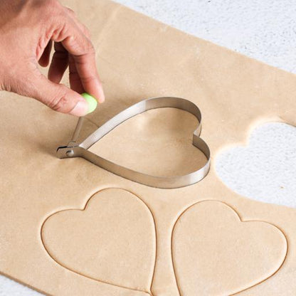 RF10281 Heart Shape Cookie Cutter | Stainless Steel Food Grade Baking Mould | Cake Decoration, Cookie, Pancake & Fondant Cutter | Rust Resistant Dessert Tool