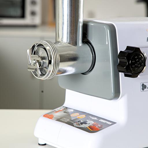 Electric Meat Grinder ,Mincer, Reverse Function, Metal Cutting Plates, Accessories, Metal Gears, Stainless Steel Blade,1kg Capacity 800 W GMG767 White/Black/Silver