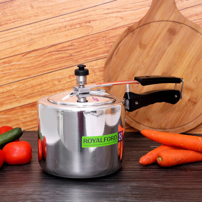 Aluminium Pressure Cooker – 3L with Inner Lid, Free Extra Gasket & Safety Valve, Durable Silver Cookware for Fast & Safe Cooking – Suitable for Gas & Induction Hob Use Silver 3.0Liters