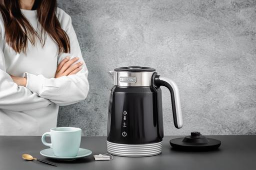 Smart Stainless Steel Kettle with Auto Boiling Shut-Off 1.7 L 2200 W GK38034 Black