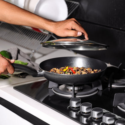 26cm Non-Stick Fry Pan with Lid RF2952 | Induction Compatible Skillet | Everyday Cooking Pan