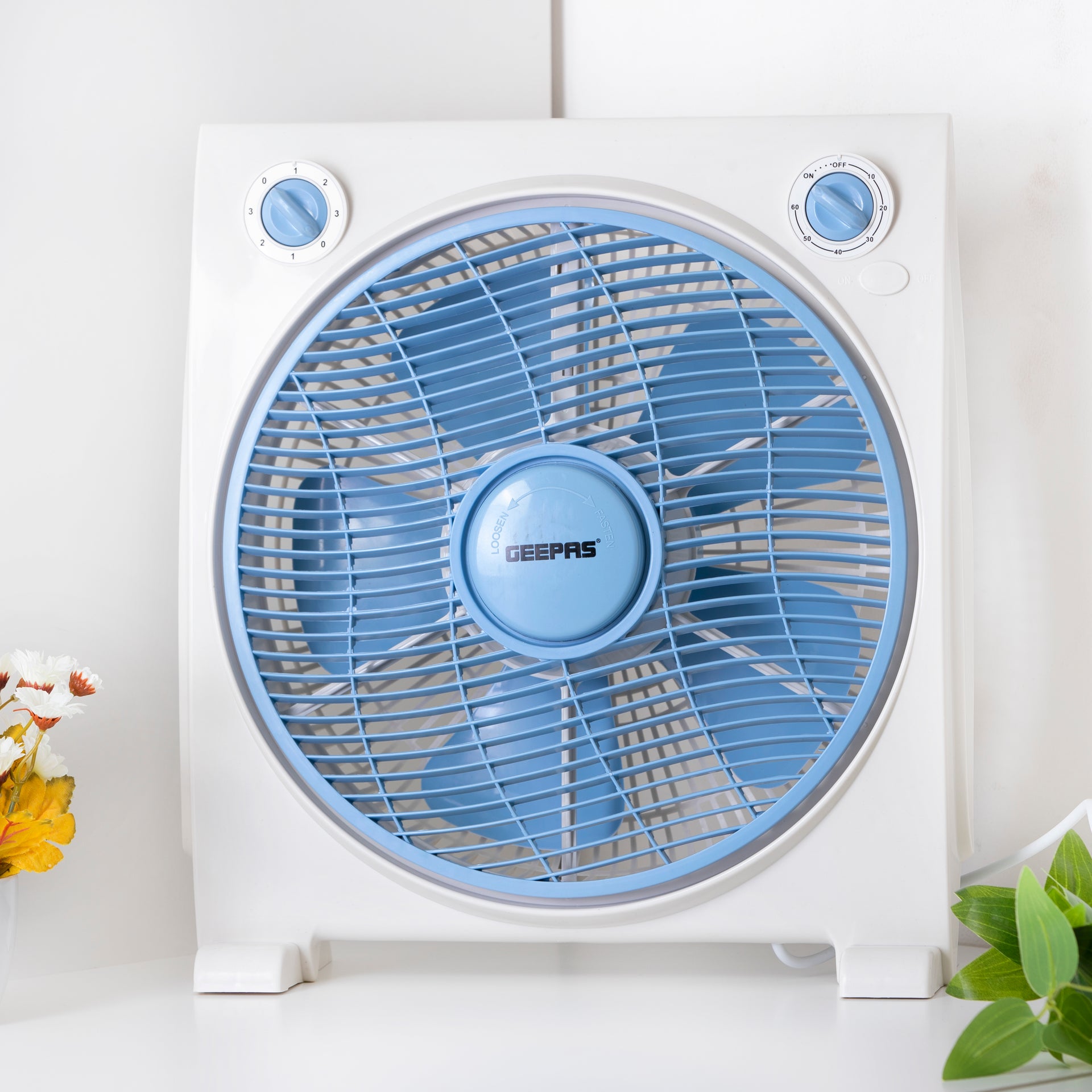 12 Inch Powerful Personal 3 Speed Box Fan with Copper Motor, Portable Desk Fan With  Fan Guard, Table Fan for Office and Home, 60 Minutes Timer GF21113N Blue, White