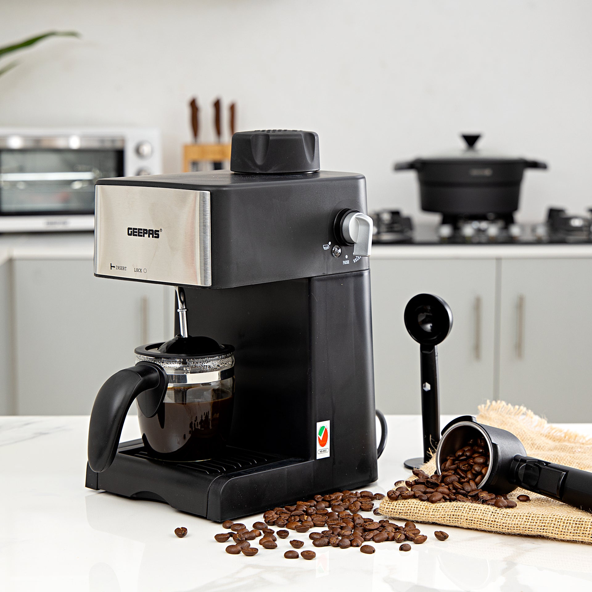 Geepas 240mlCappuccino Maker 800W – 4 Cup Stainless Steel Filters, Aluminium Alloy Boiler, Over Pressure Protected, Indicator OnOff Lights, 2 Cup Dispense, Detachable Drip Tray | 2 Years Warranty