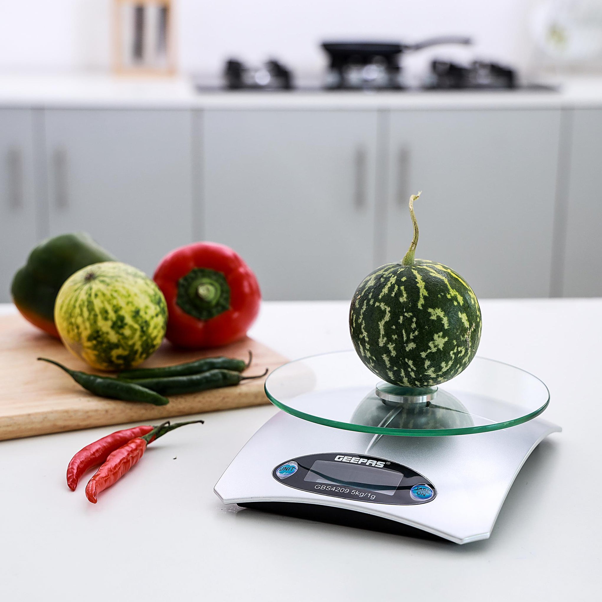 Portable Digital Kitchen Scale 5Kg White