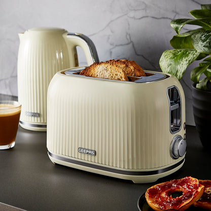 Geepas Fluted Bread Toaster- 2 Slice Slot| 6 Adjustable Browning Control and Removable Crumb Tray| Defrost and Reheat Button| 2 Years Warranty, GBT36558UK-CR, Cream 850 W GBT36558UK-CR Cream