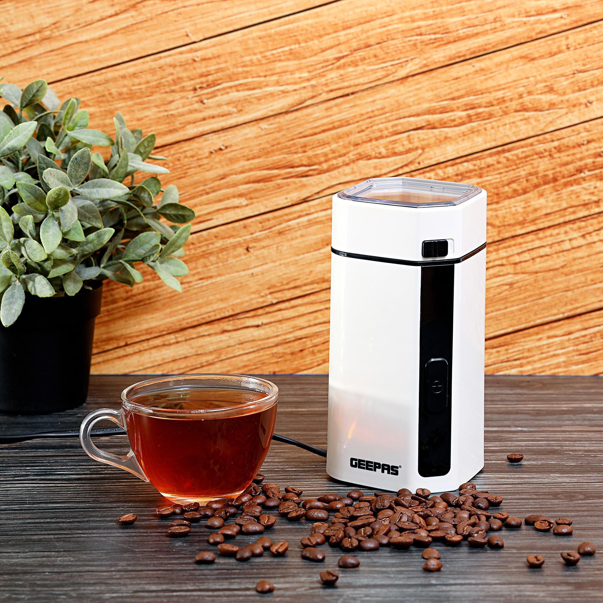 Electric Coffee Grinder With Stainless Steel Grinding Blade 50 Grams 150 W GCG41012 White/Black