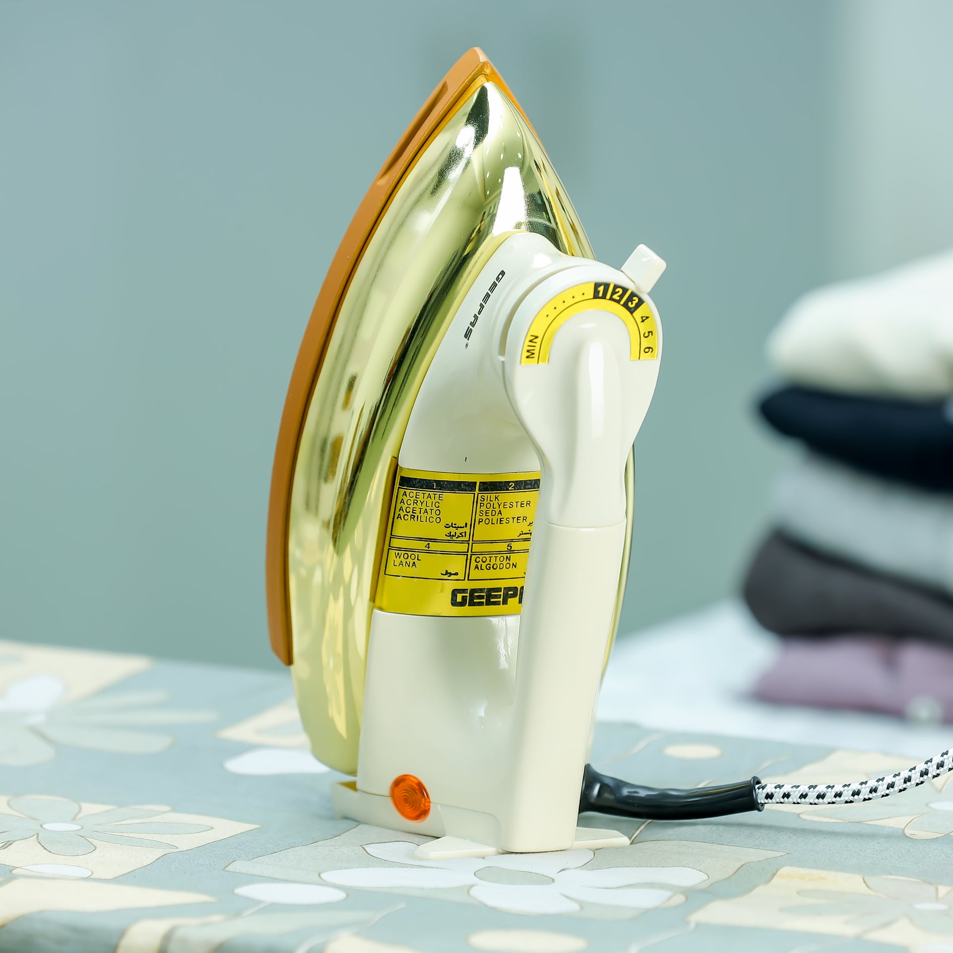 Geepas 1000W Heavy Weight Dry Iron - Automatic Dry Iron, Electric Iron Teflon Plated Sole Plate, Durable Heavy Weight Iron Box| Auto Shut Off, Temperature Setting Dial, Overheat Protection