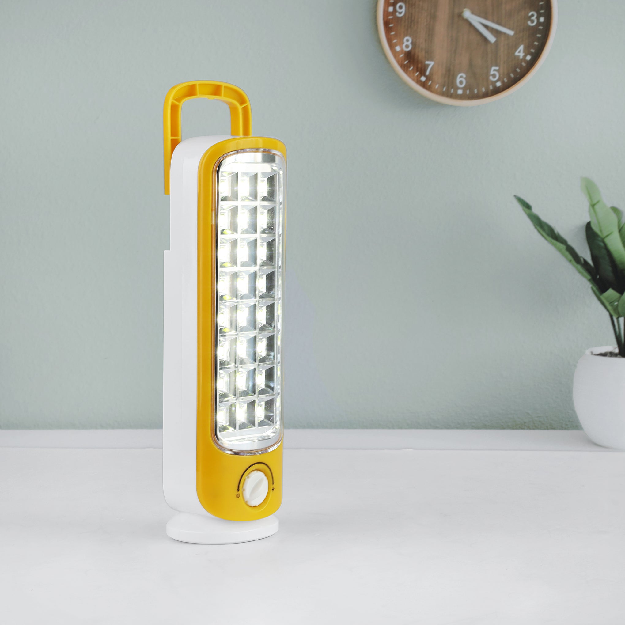Geepas GE5567 Camping and Rechargeable LED Emergency Lantern