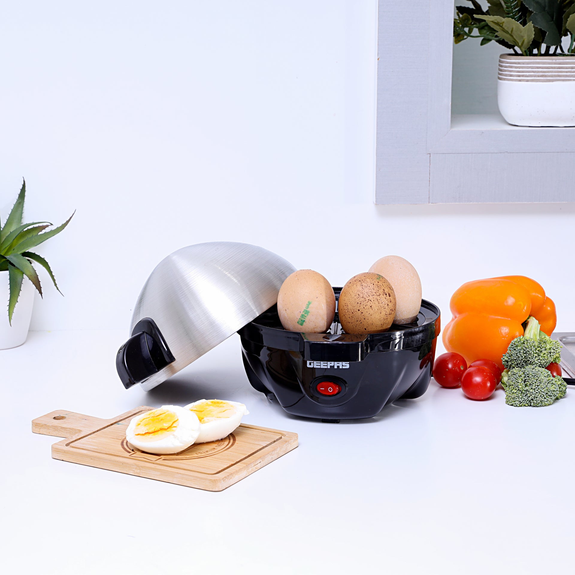 7-Piece Egg Boiler 350 W GEB63032UK Black/Silver