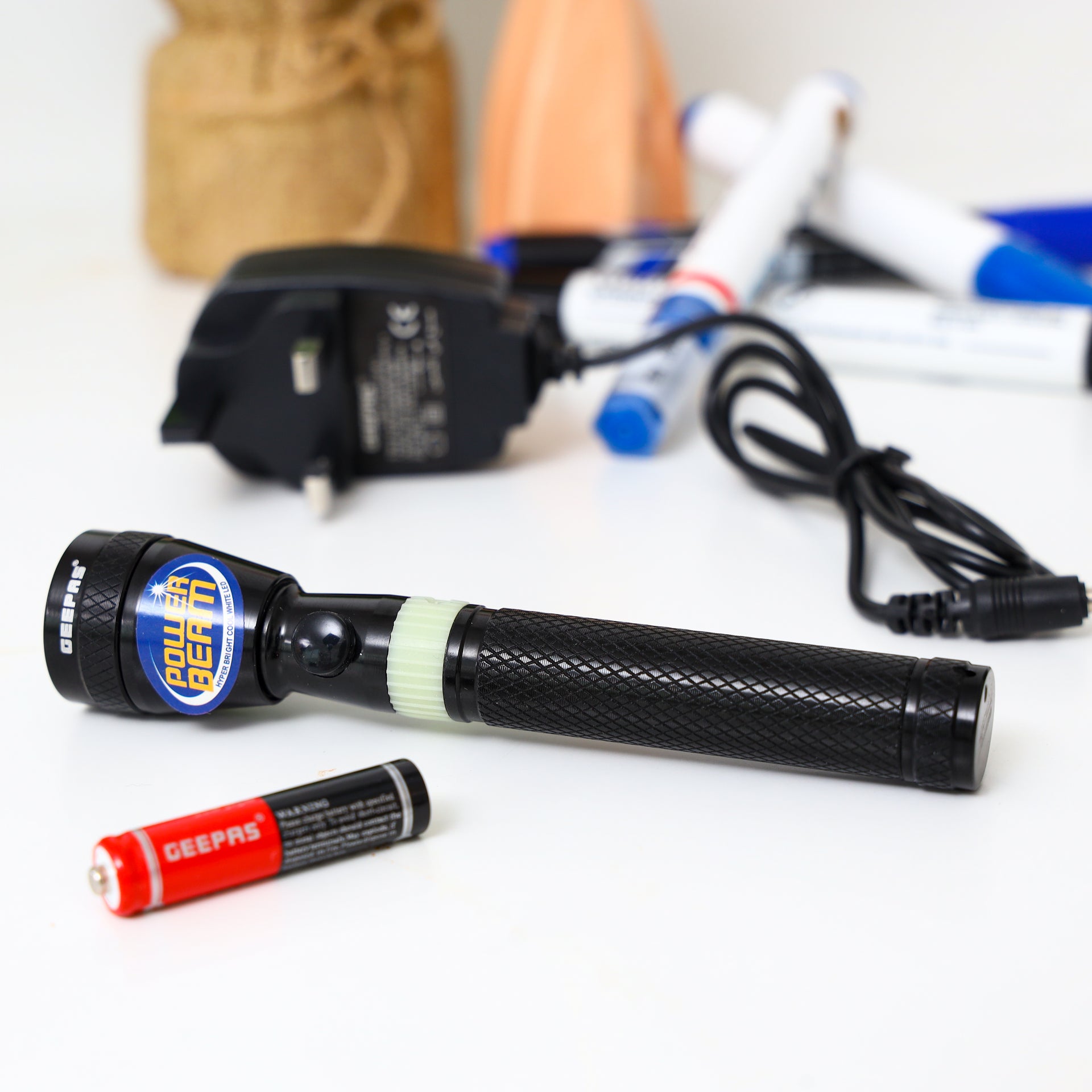 Rechargeable Flashlight with CREE LED/Aluminum Body/Ni-Cd Battery/GFL51028