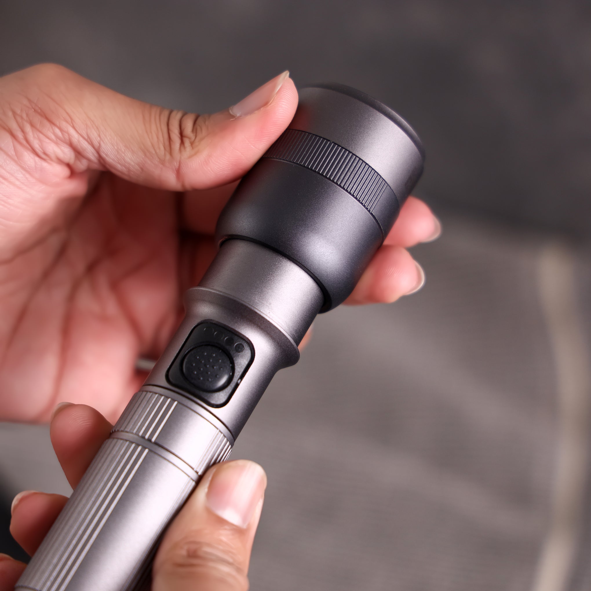 Geepas Zoomable LED Flashlight- GFL51095Z/ 20W, Perfect for Indoor and Outdoor Use, 10 Hours Continuous Working/ with Battery Level Indicator and Power Reminder, Lithium Battery, 1500 Lumens/ Black, Lifetime Warranty