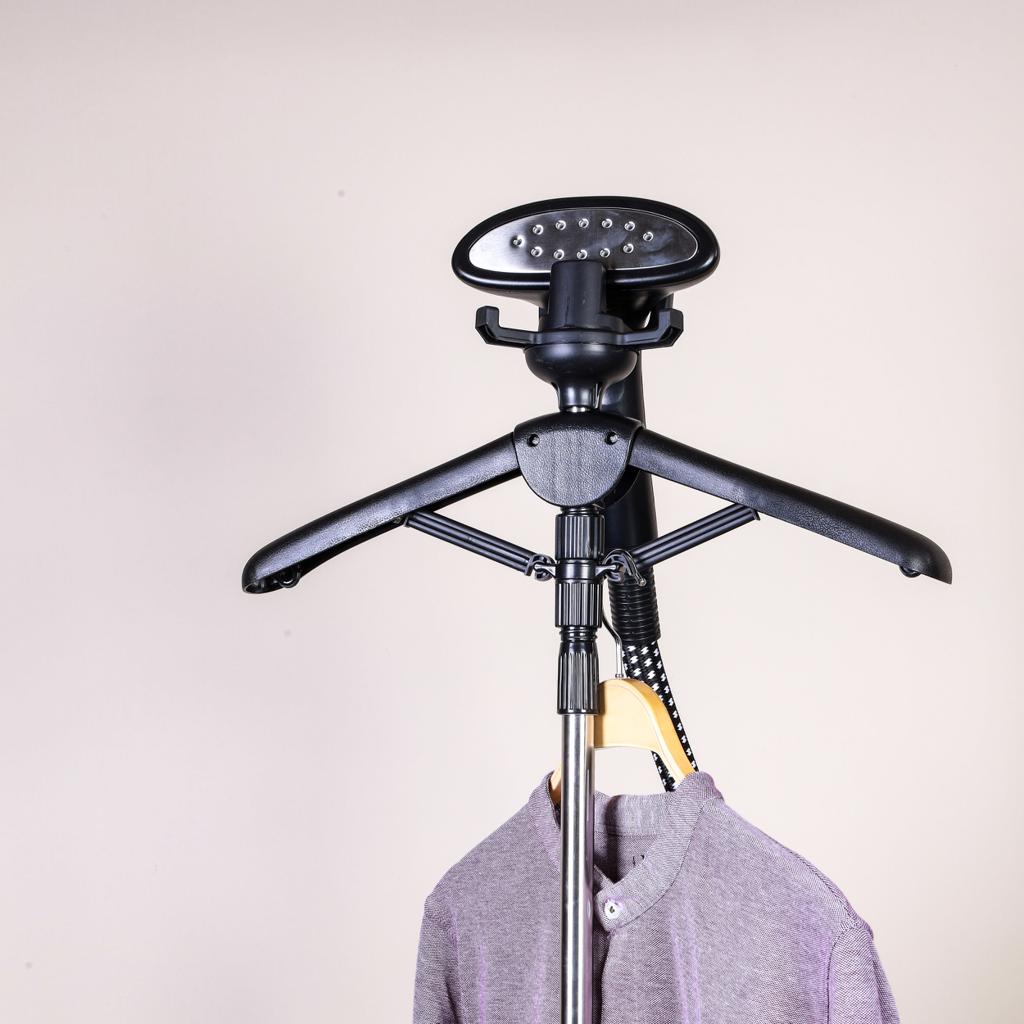 Garment Steamer, 2000W Vertical Steamer, GGS25022N | Portable, Fast Heat Clothes Steamer | Dual Steam Levels | Large Water Tank | Perfect For All Types Of Clothes 1.8 L 2000 W GGS25022N White,Violet