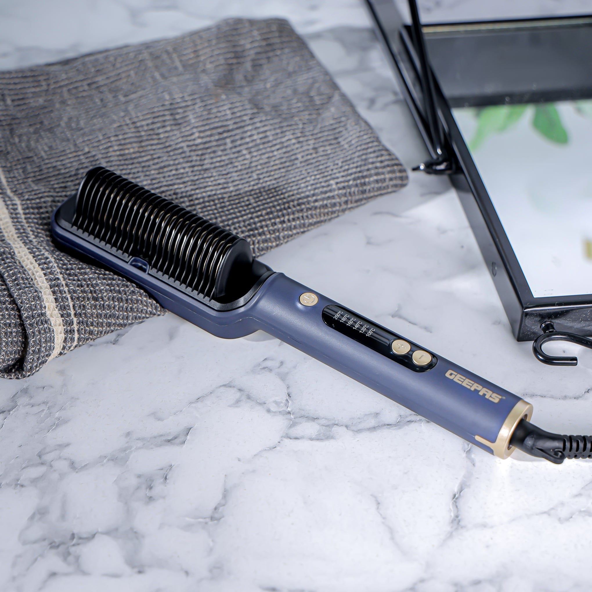 Geepas Hair Straightening Brush with Ceramic Plates and LED Display