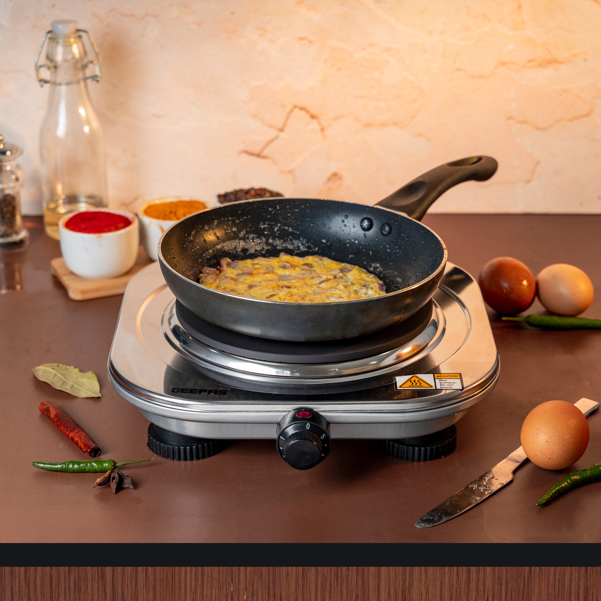 Stainless Steel Single Hot Plate With Indicator Light And Adjustable Temperature Control 1500.0 W GHP32023 Silver/Black