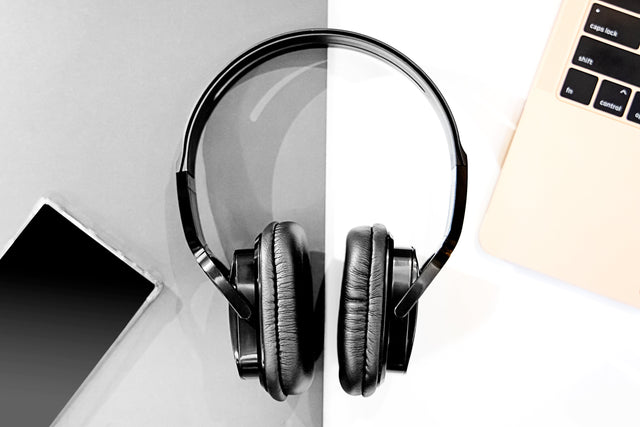 Over-Ear Bluetooth Headphones With Mic Black