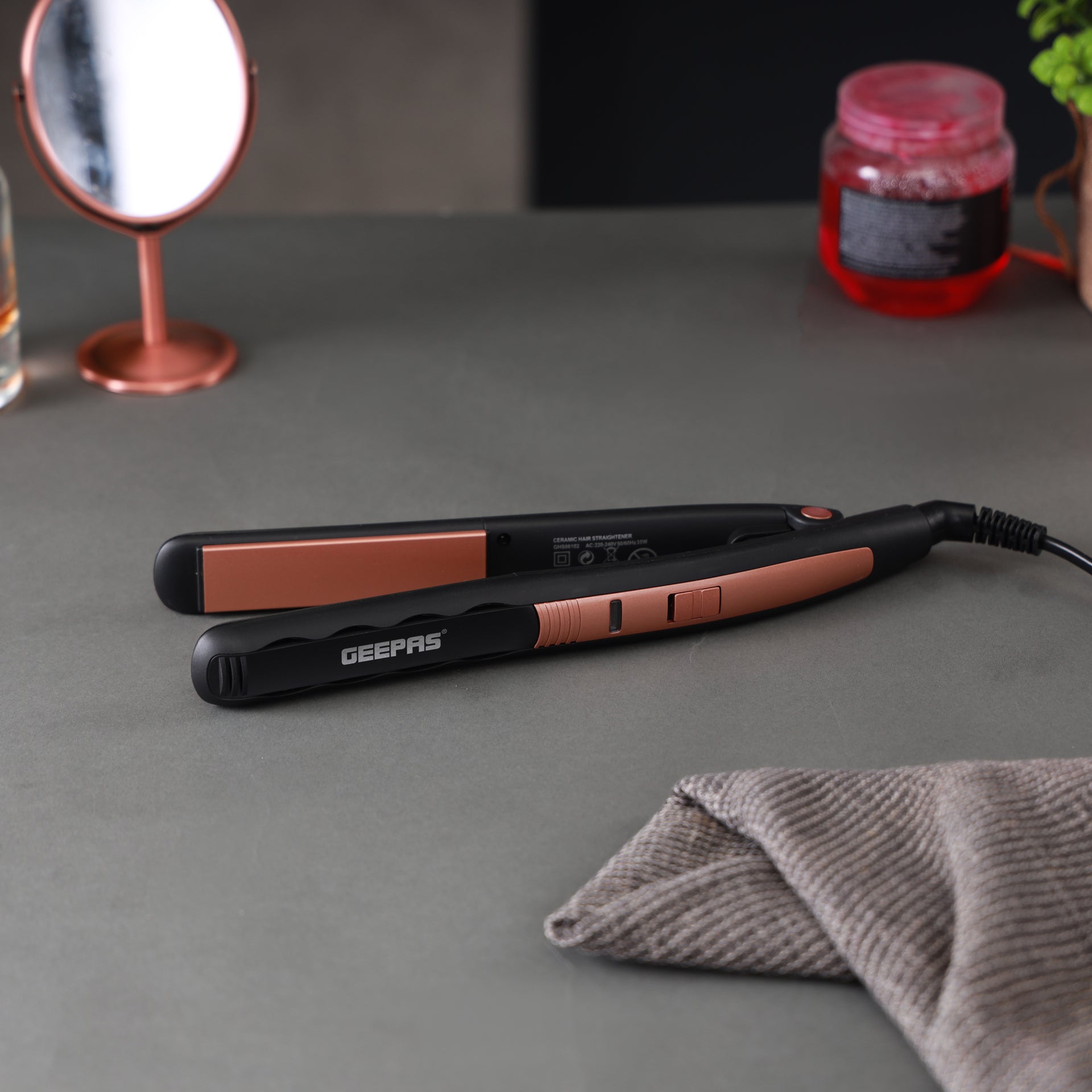 Ceramic Hair Straightener- GHS86102/ Slim Design with Display and Ceramic-Coated Plate/ 360-Degree Swivel Cord, Dry and Wet Function/ Perfect for Salon and at Home Styling/ Black, 2 Years Warranty