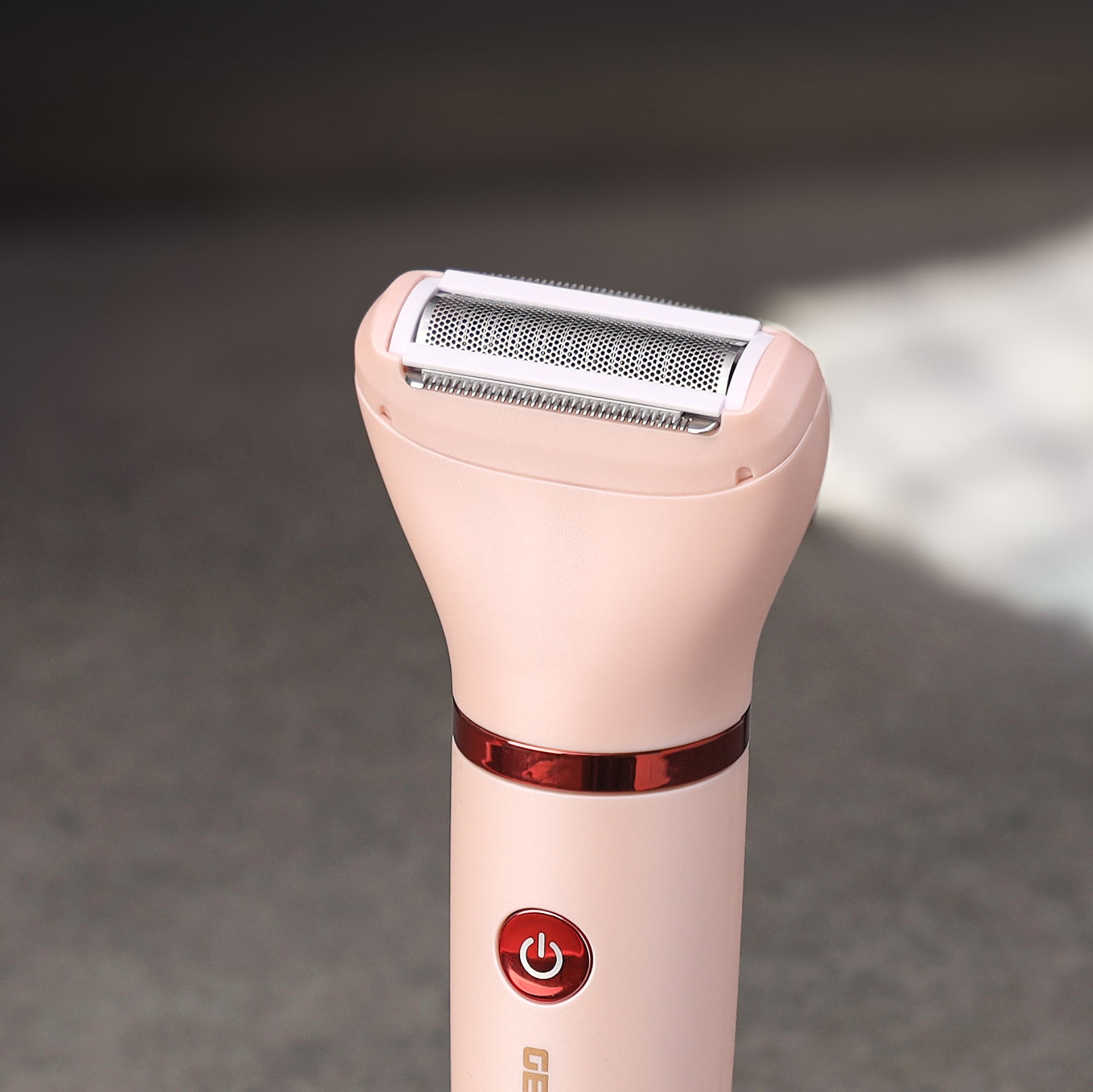 3-in-1 Waterproof Lady Shaver Set with Lithium Battery, LED Indicator, 3 Changeable Heads, and 2 Comb Attachments - Ultimate Hair Removal Solution