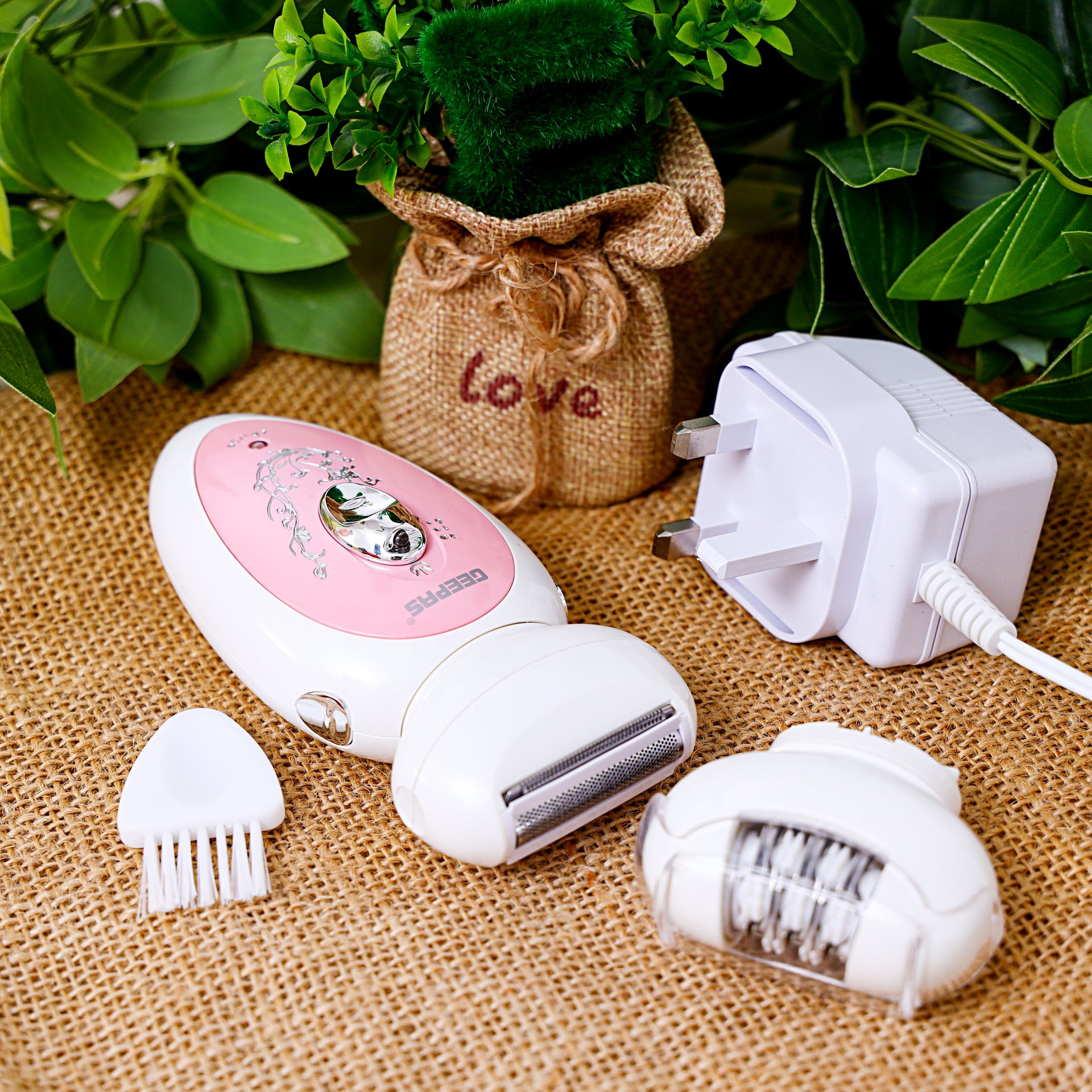 2-in-1 Rechargeable Ladies Epilator Set 2 Speed Settings, 2 Attachments, Smart Light For Clear Viewing, Removes Finest Of Hair From The Roots Sharp Blades White/Pink