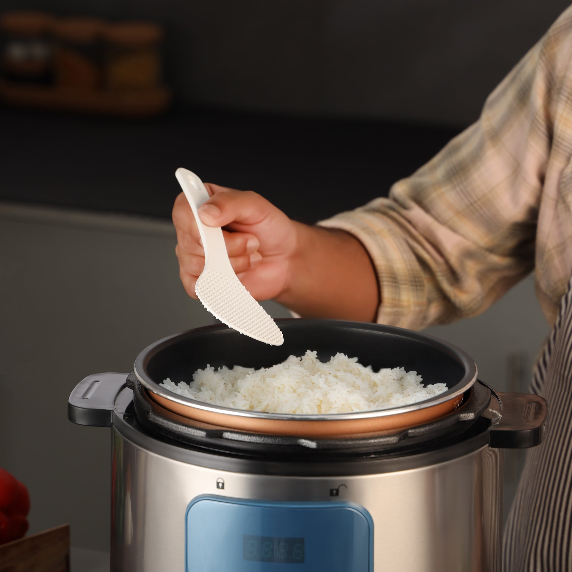 D digital Multi Cooker with MD Touch Control Panel, 12 Cooking Programs, Cook and Warm Modes, Faster Cooking and Energy Efficient, Perfect for Preparing Meat, Rice, Vegetable 6 L 1000 W GMC35053 Silver/Black