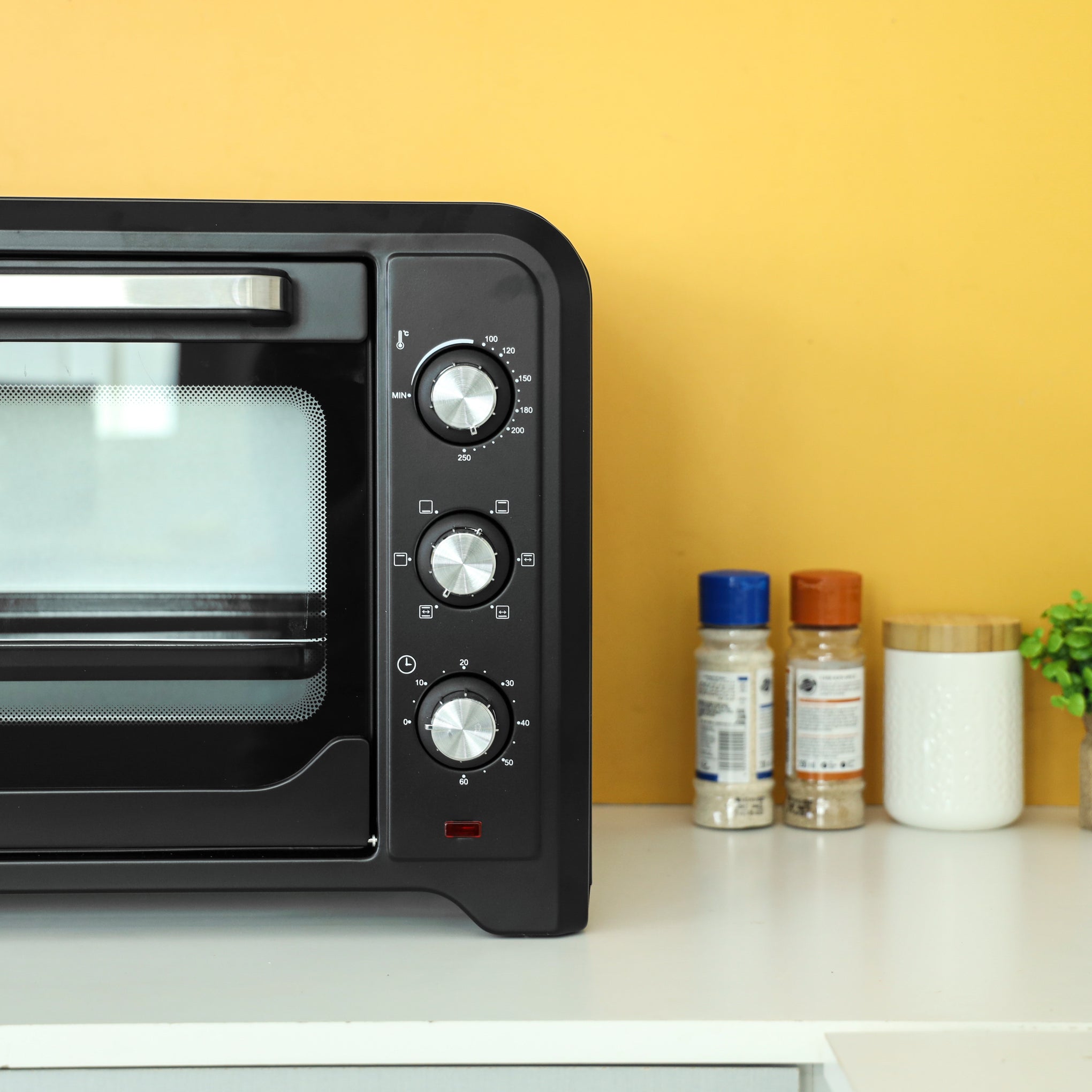 Electric Oven With Rotisserie 42 L 2000 W GO34024 Black