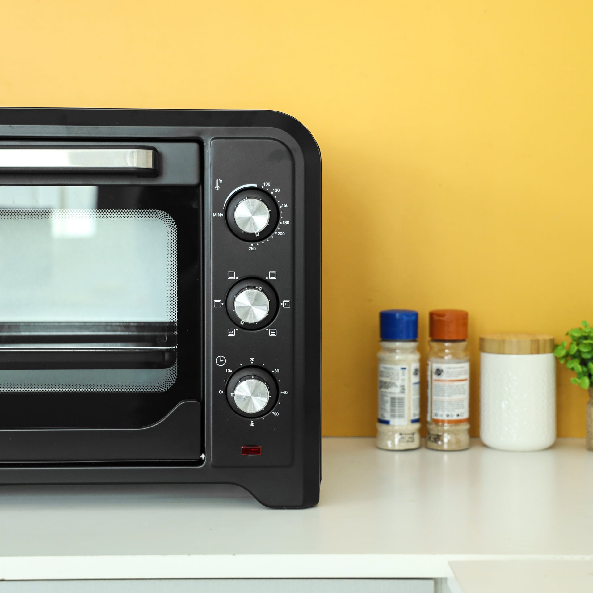 Electric Oven With Rotisserie 42 L 2000 W GO34024 Black