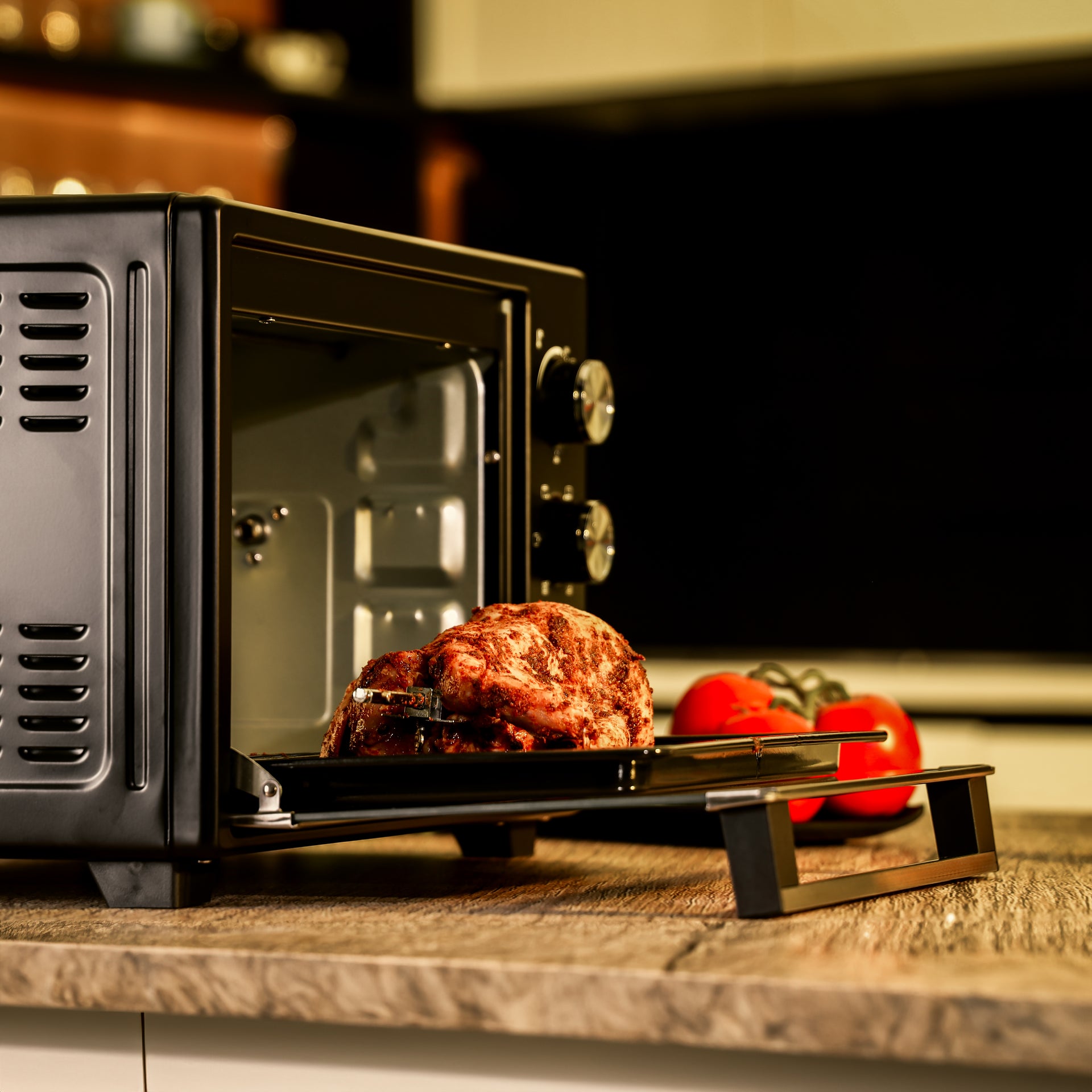 25L Electric Rotisserie Oven - 1600W Convection Toaster, Grill, Bake & Roast - 6-Stage Heat, 60-Min Timer - Black/Silver (GO34040) 25 L 1600 W GO34040 Black/Silver