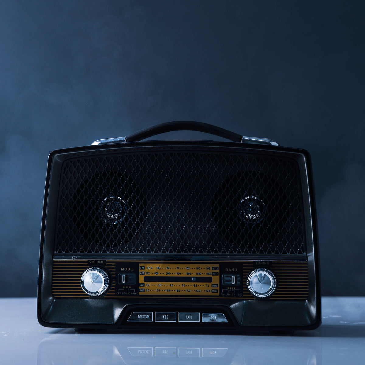راديو قابل لإعادة الشحن مع بلوتوث، مدخل AUX، يدعم BT/FM/MP3/USB/بطاقة TF