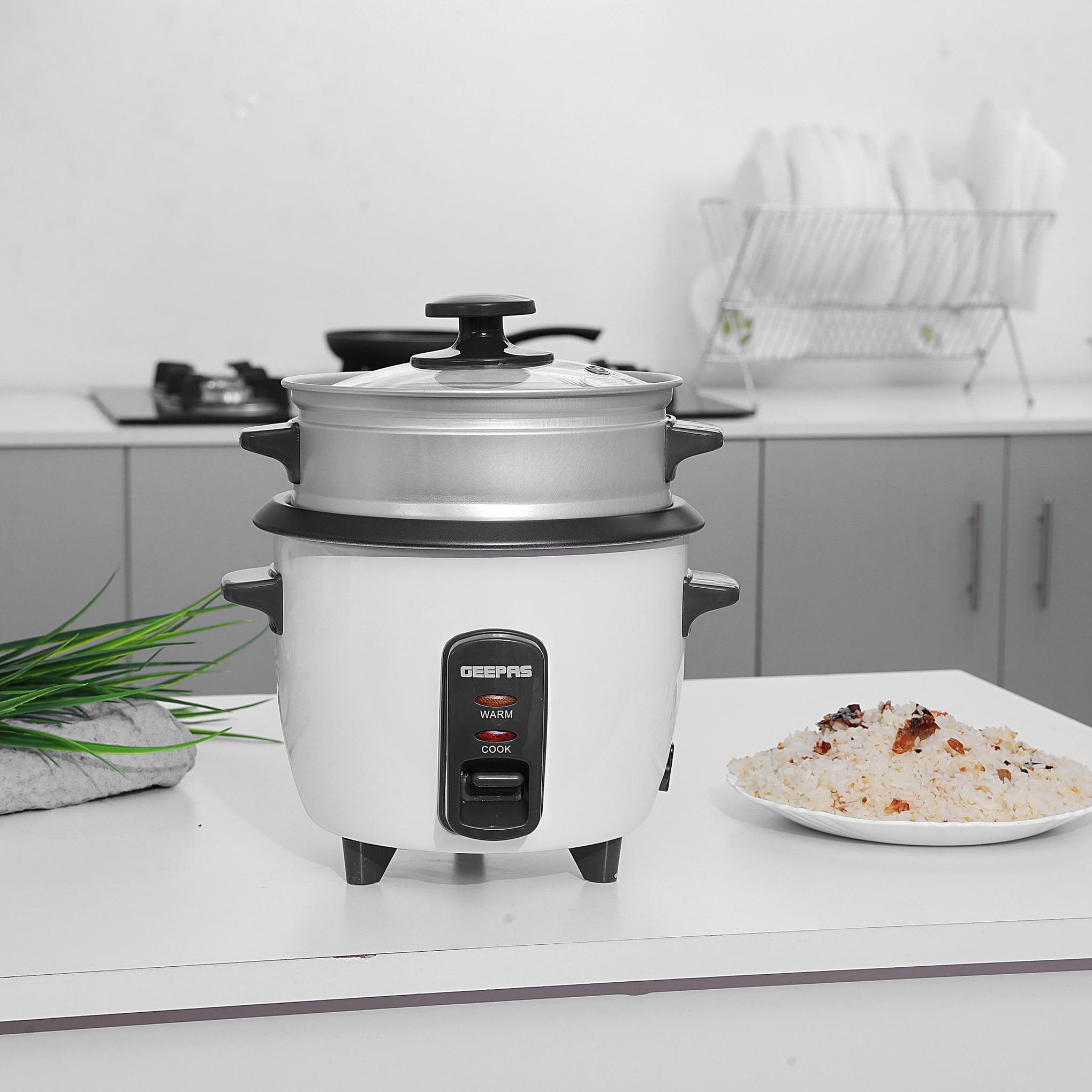 Automatic Rice Cooker 3 in 1 Functions Non-Stick Inner Pot Automatic Shut Off with Overheat Protection 0.6 L 300 W GRC4324N White