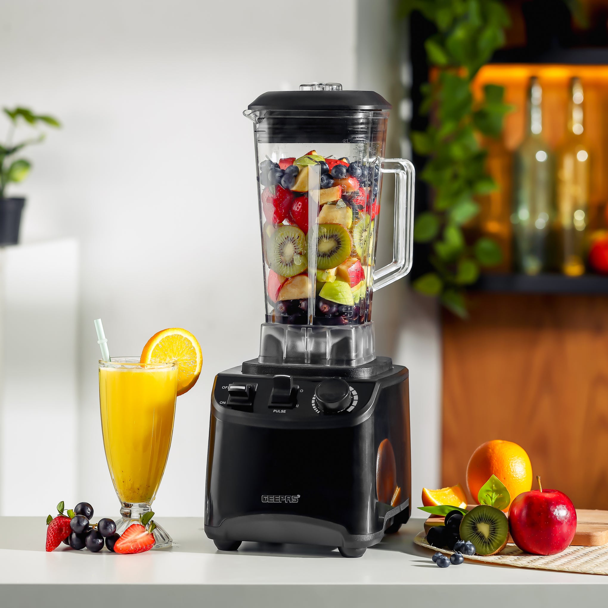Geepas Professional Blender, 1800W Powerful Motor, GSB44078 - Countertop Blender for Milkshake Fruit Smoothie Maker 2L, Stainless Steel 6 Leave Blade, 2 Years Warranty, Black