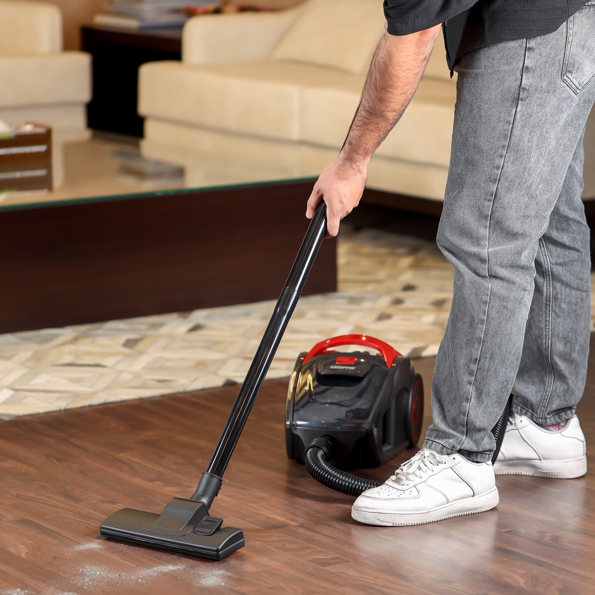 Cyclonic Vacuum Cleaner 1.5L Dust Bag Capacity, Lower Noise Design, Flexible Hose With handle Airflow Control, Pedal On/Off Switch, Automatic Cord Rewinder Function, Hepa Filtration System 1400 W GVC19024 Red Black