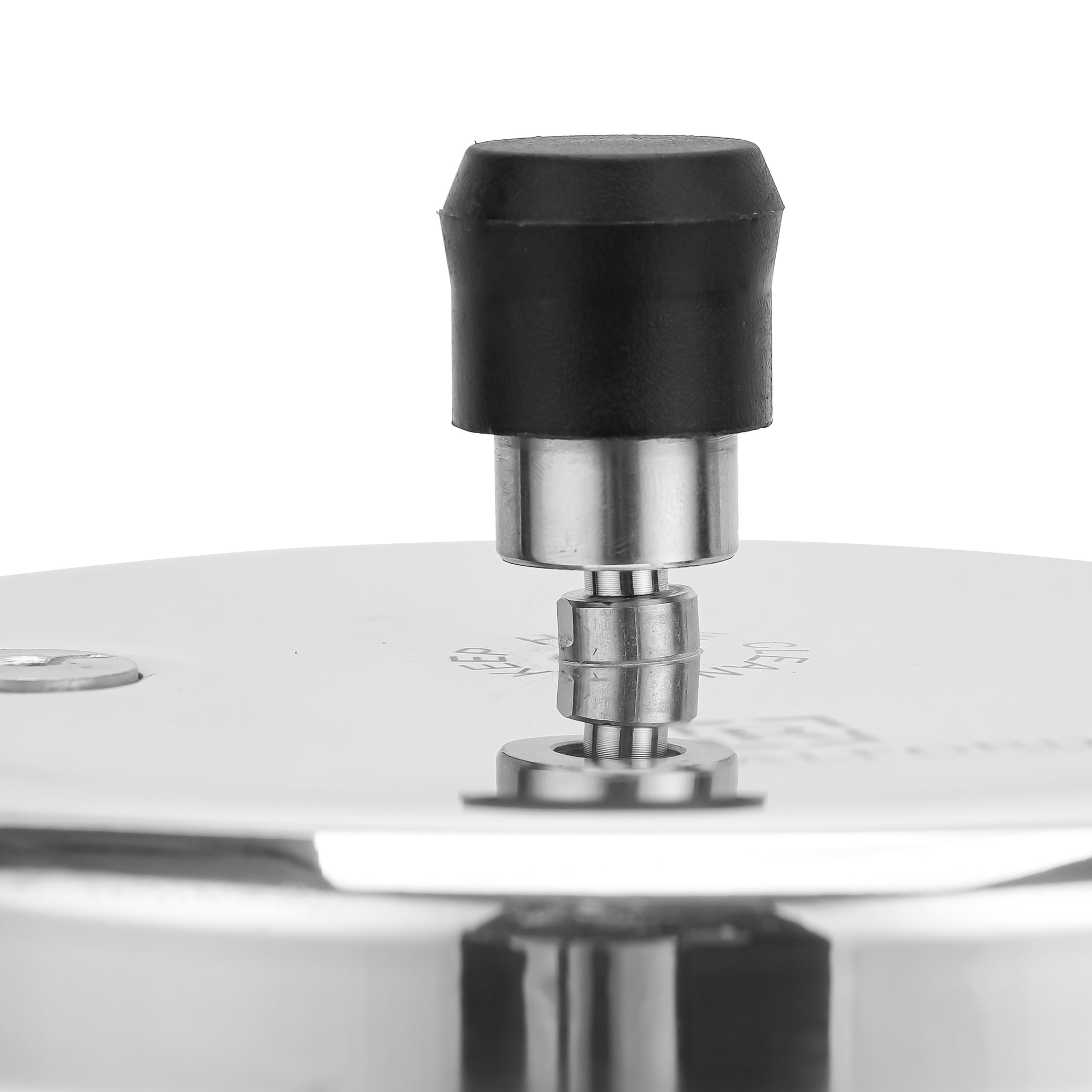 Royalford 3.0 L Aluminum Pressure Cooker- RF11941| Equipped with Improved Pressure Regulator, Handle, Anti Implosion Lid and Stepped Bottom Design Silver