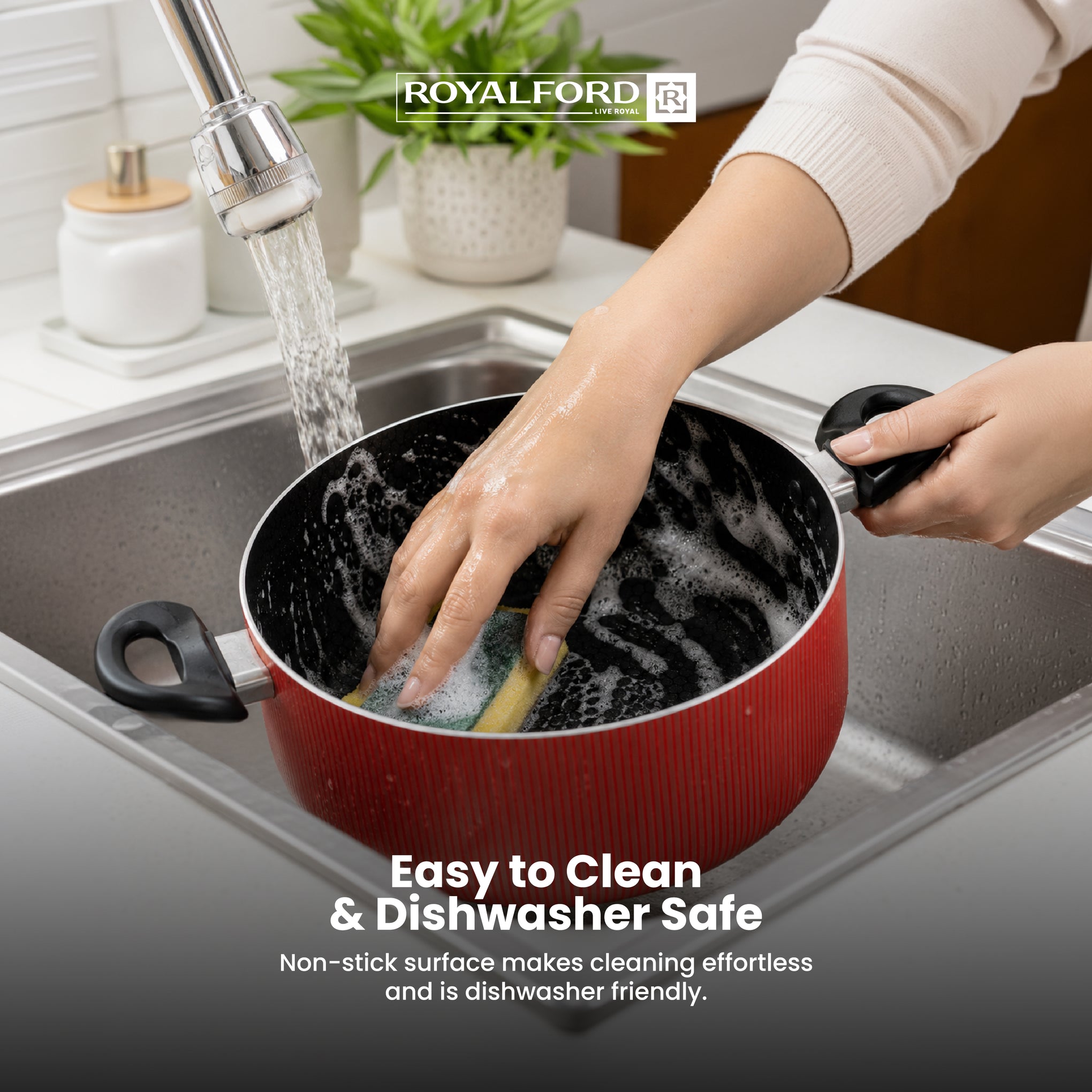26cm Scarlet Honeycomb Non-Stick Casserole with Lid | Induction Compatible | Premium Cookware